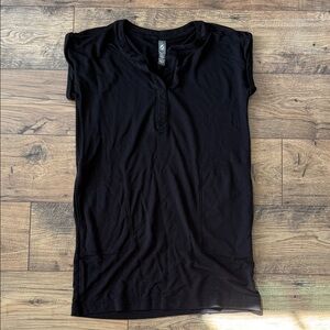 Lou & Grey Black Tunic dress